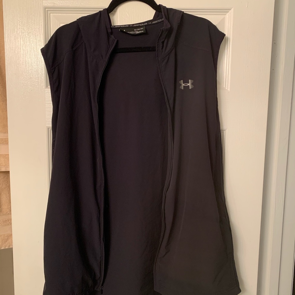 Under Armour Sleeveless Jacket